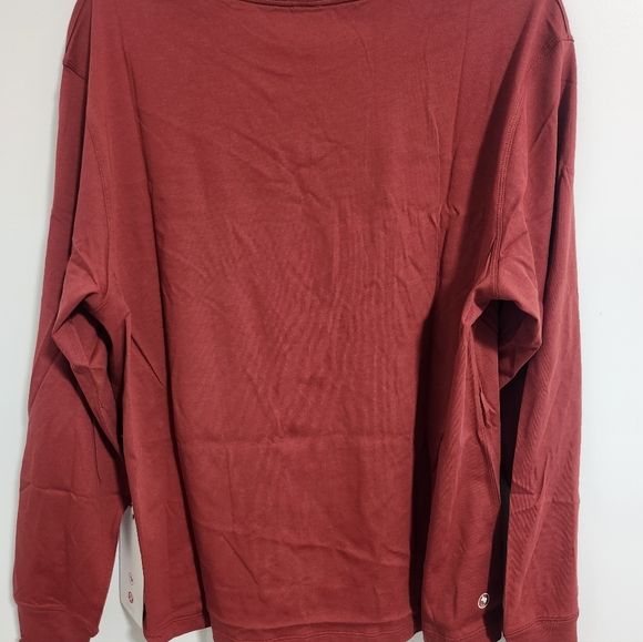 NWT LULULEMON TOP - Picture 4 of 5